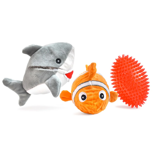 Prickles Great White with Fish