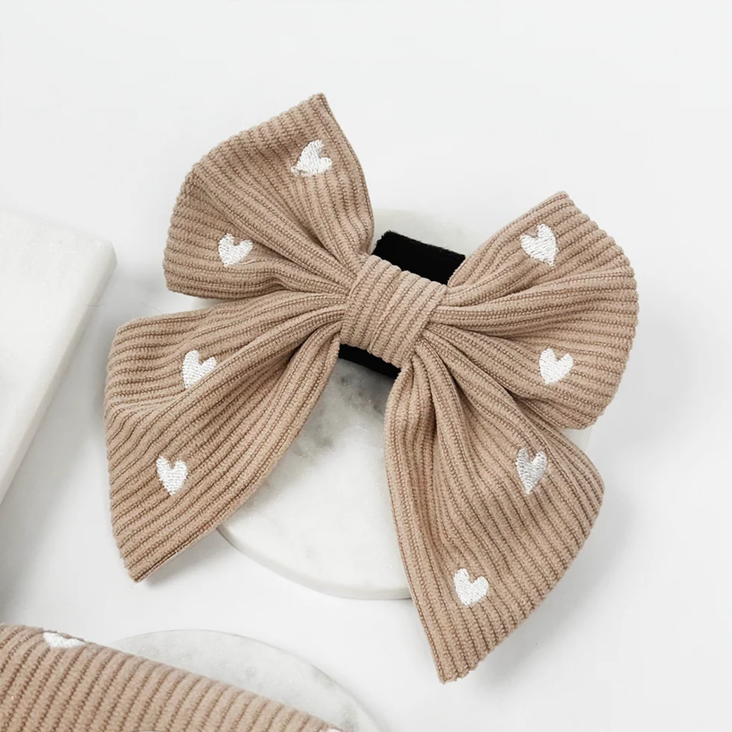 Chai Hearts Sailor Bow Tie